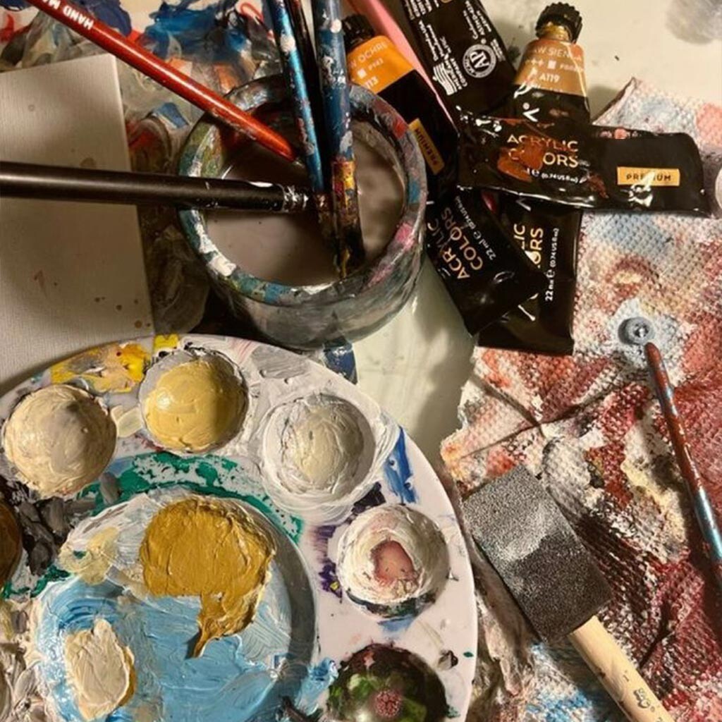 Akrilik Boya Nedir? Özellikleri ve Kullanım Alanları 