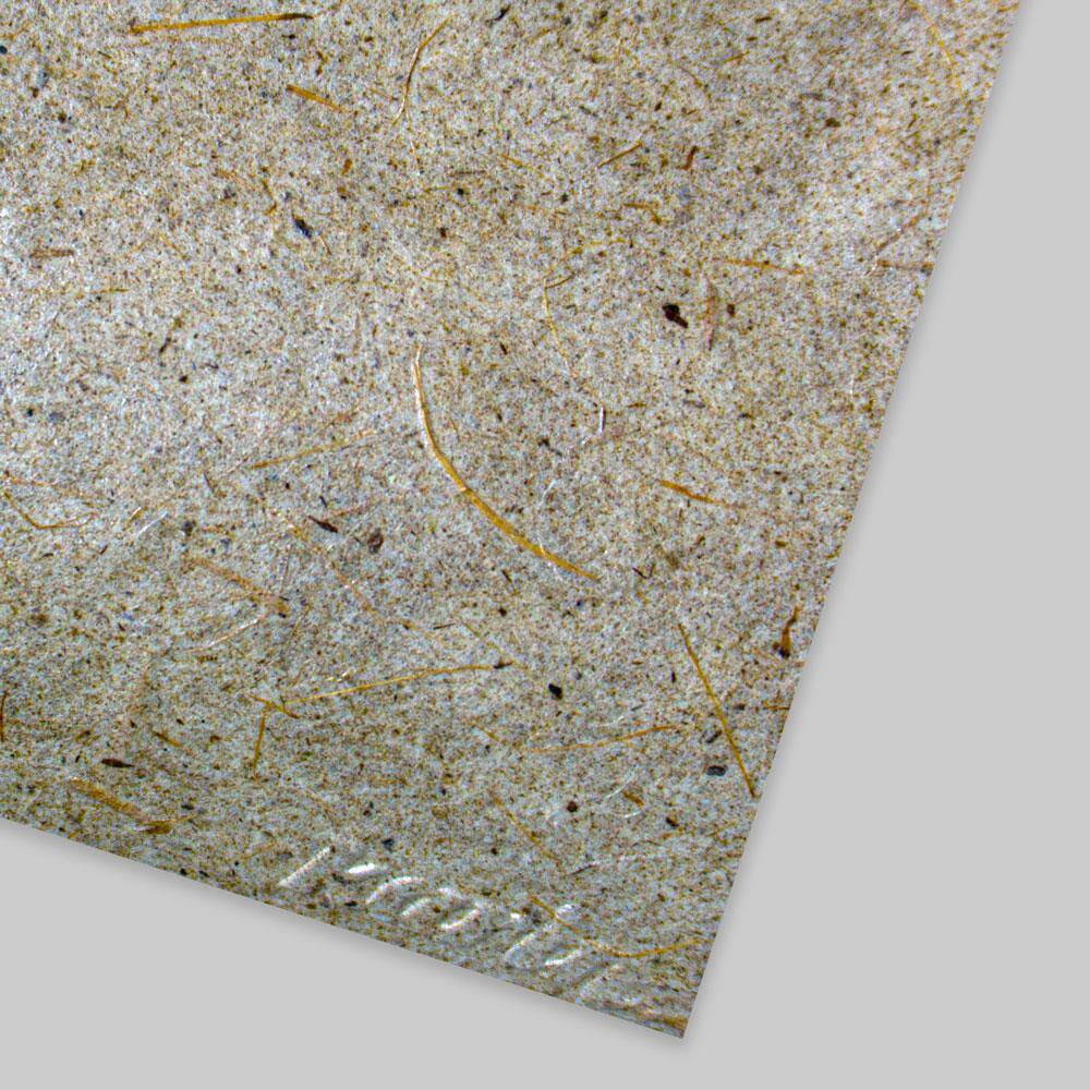 H156 Karin El Yapımı Aharlı Kağıt 48gr. 64x97cm.