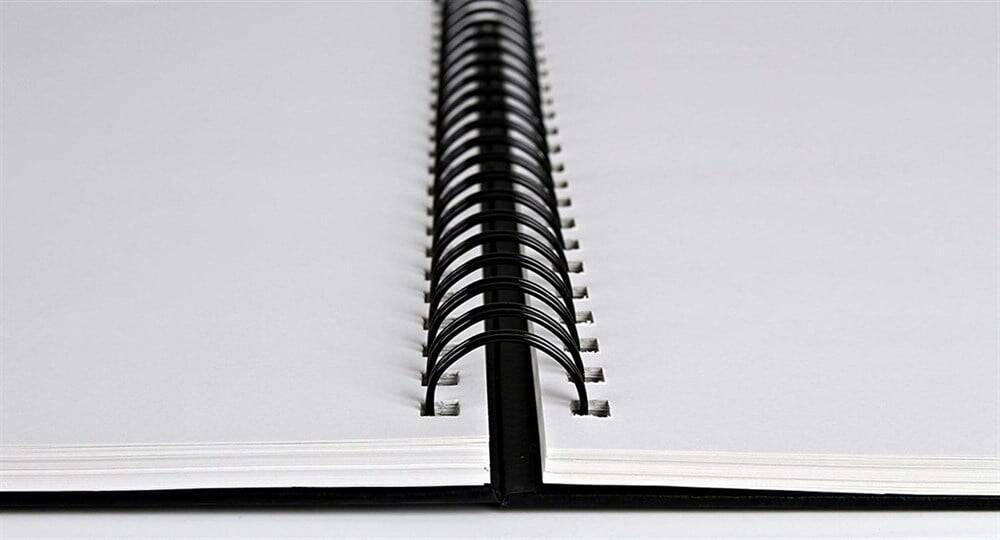 Canson Çok Amaçlı Spiralli Sert Kapaklı Resim Defteri 22,9cm x 30,5cm 224 g