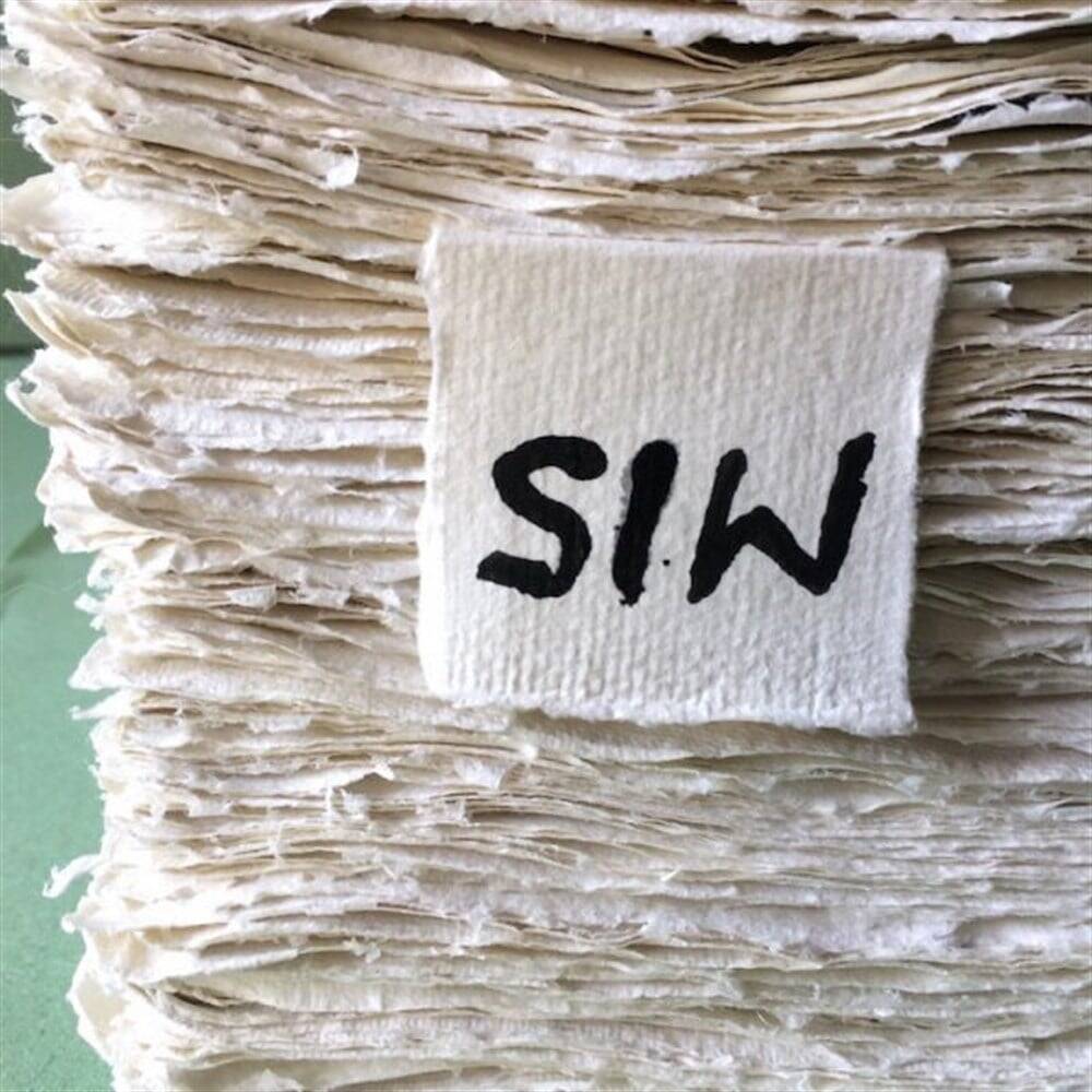 Khadi Handmade Paper 210 gsm 56x76 cm Smooth White