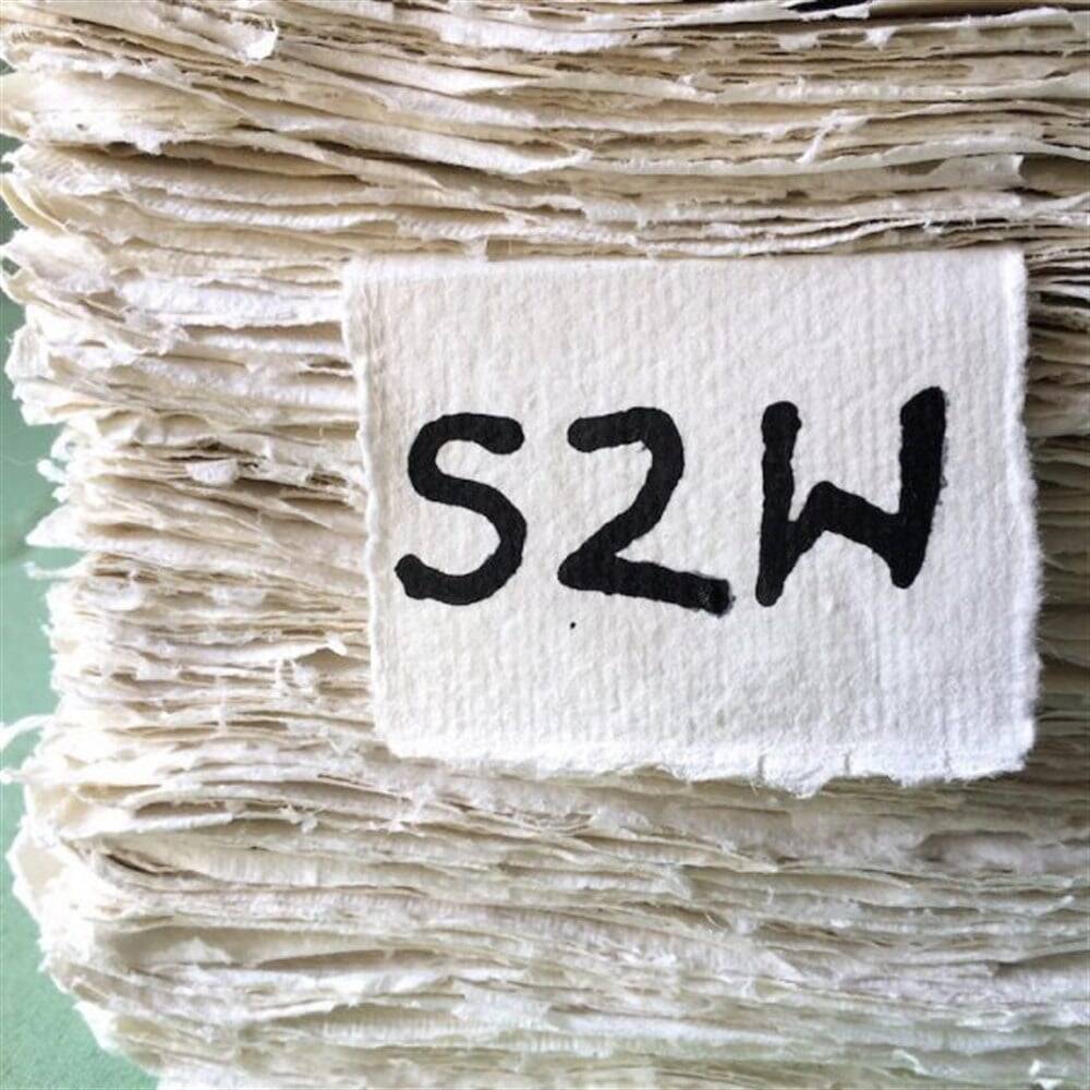 Khadi Handmade Paper 320 gsm 56x76 cm Smooth White