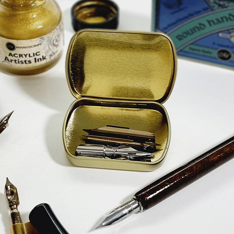 Manuscript Metal Uç Kutusu