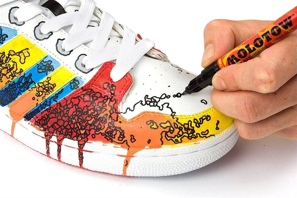 Molotow 127HS Akrilik Marker 2 mm No:180 Signal Black