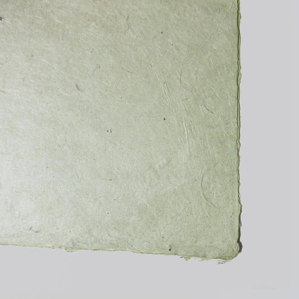 Nepal Everest Paper Natural Colors 60 gr 70x100 cm V-12