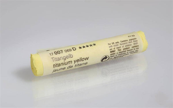 007 D Titanium Yellow