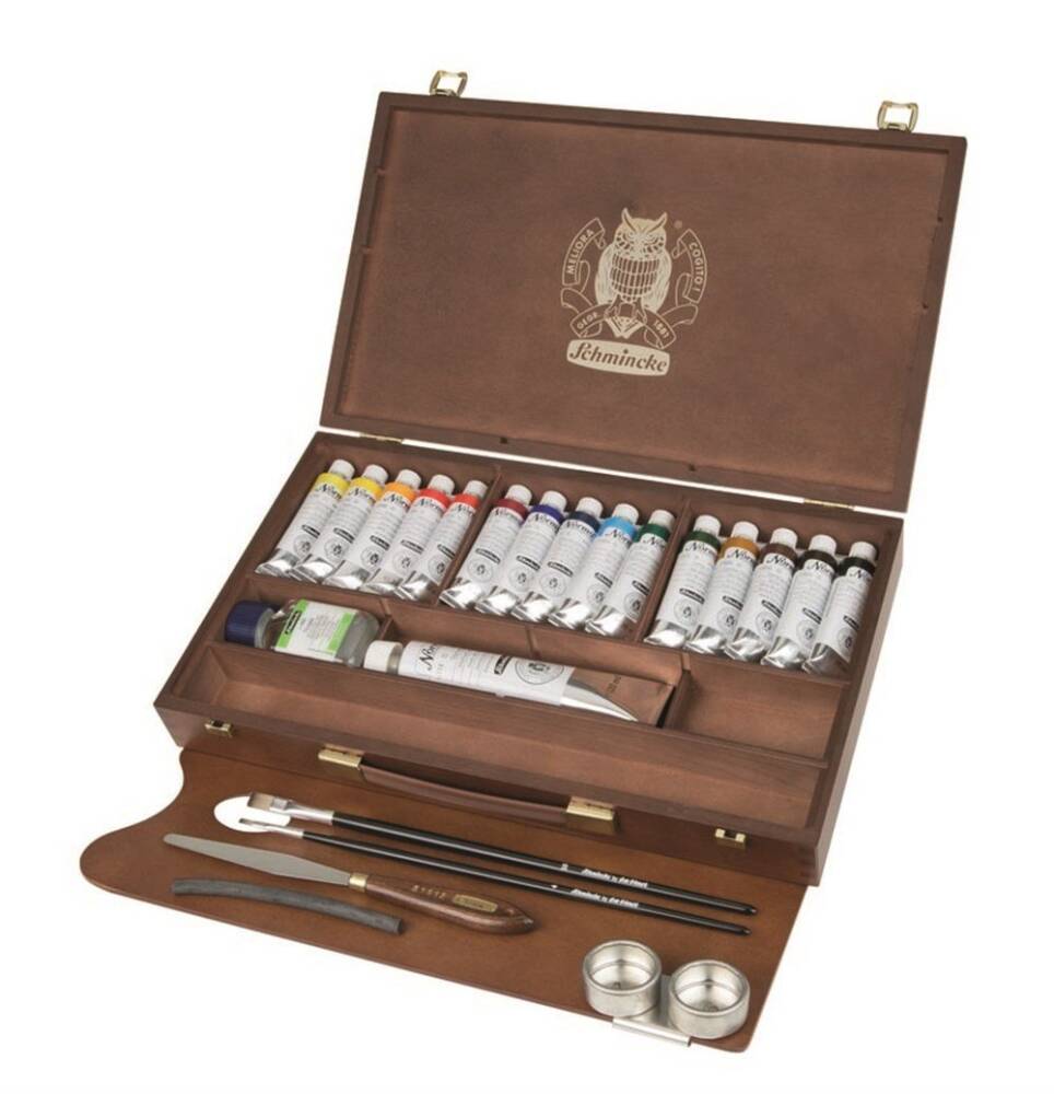 Schmincke Norma Professional Wooden Box Oil Paint Set, 15x35ml + white 120ml